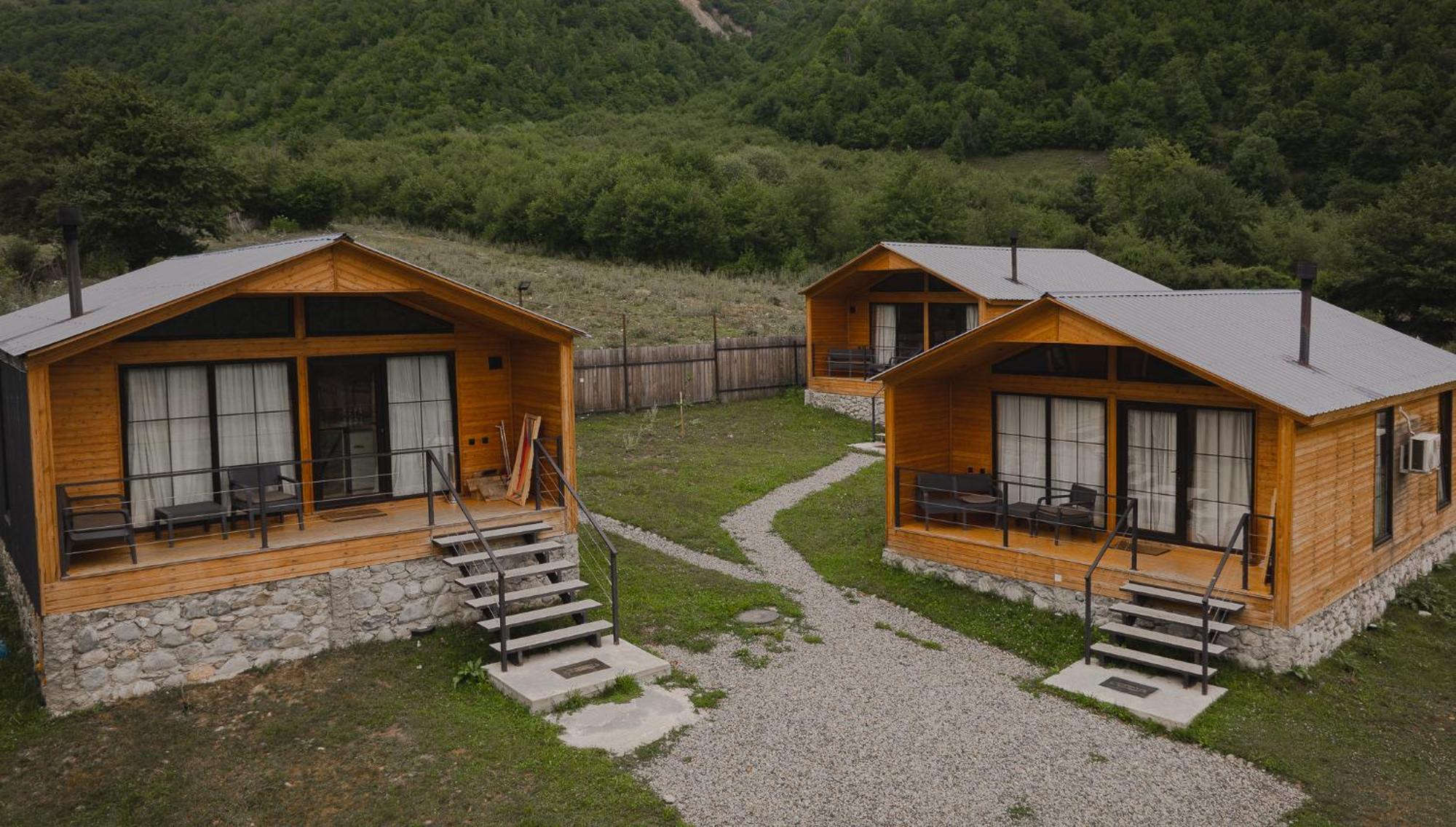 Mestia Villas Esterno foto
